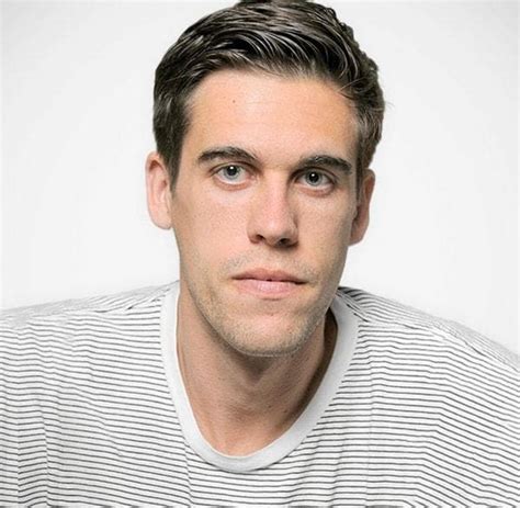 Ryan Holiday (Author) Wiki, Age, Parents, Wife, Net。